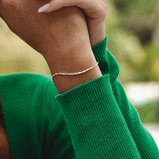 Lille Essentia Armbånd