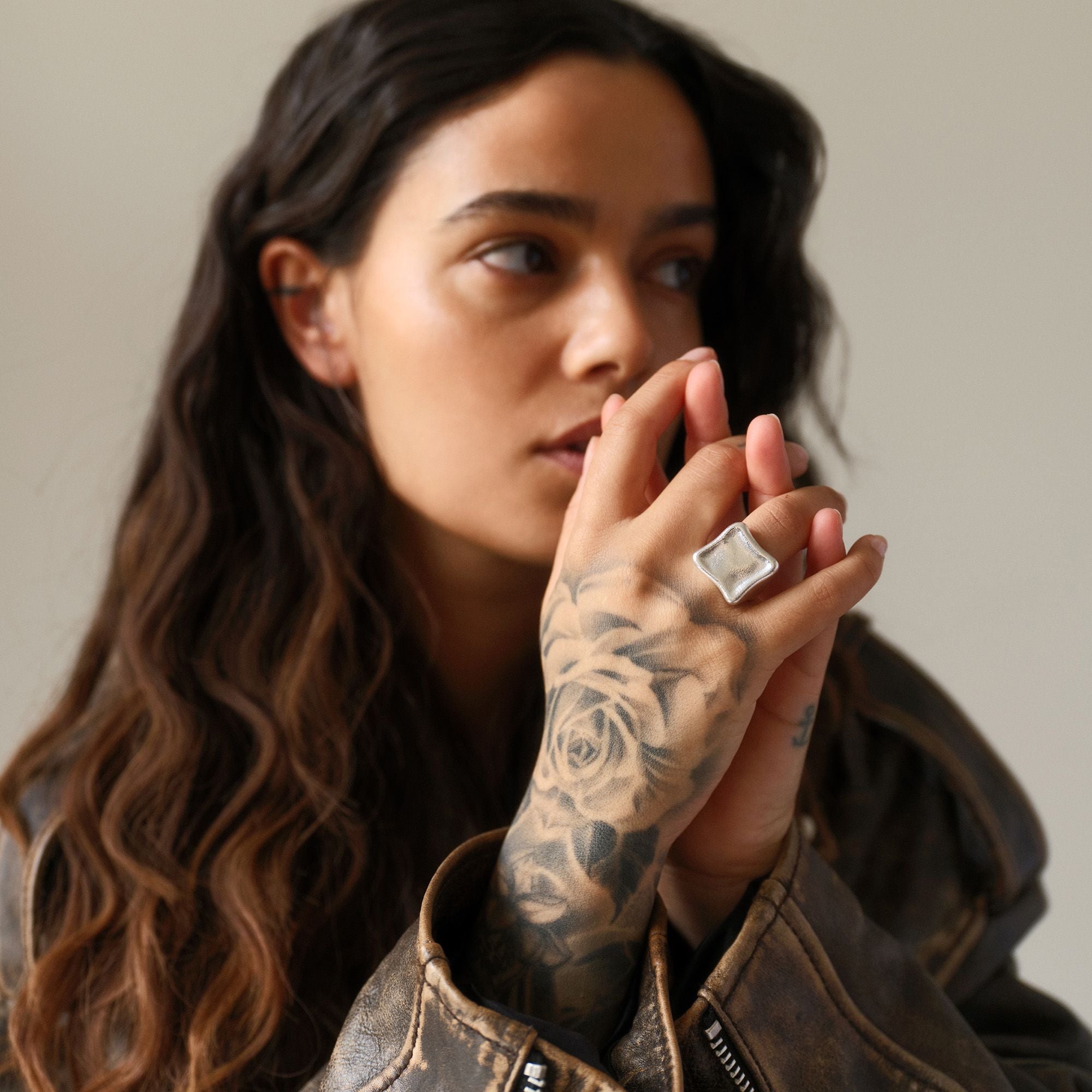 Store Rebel Signet Ring