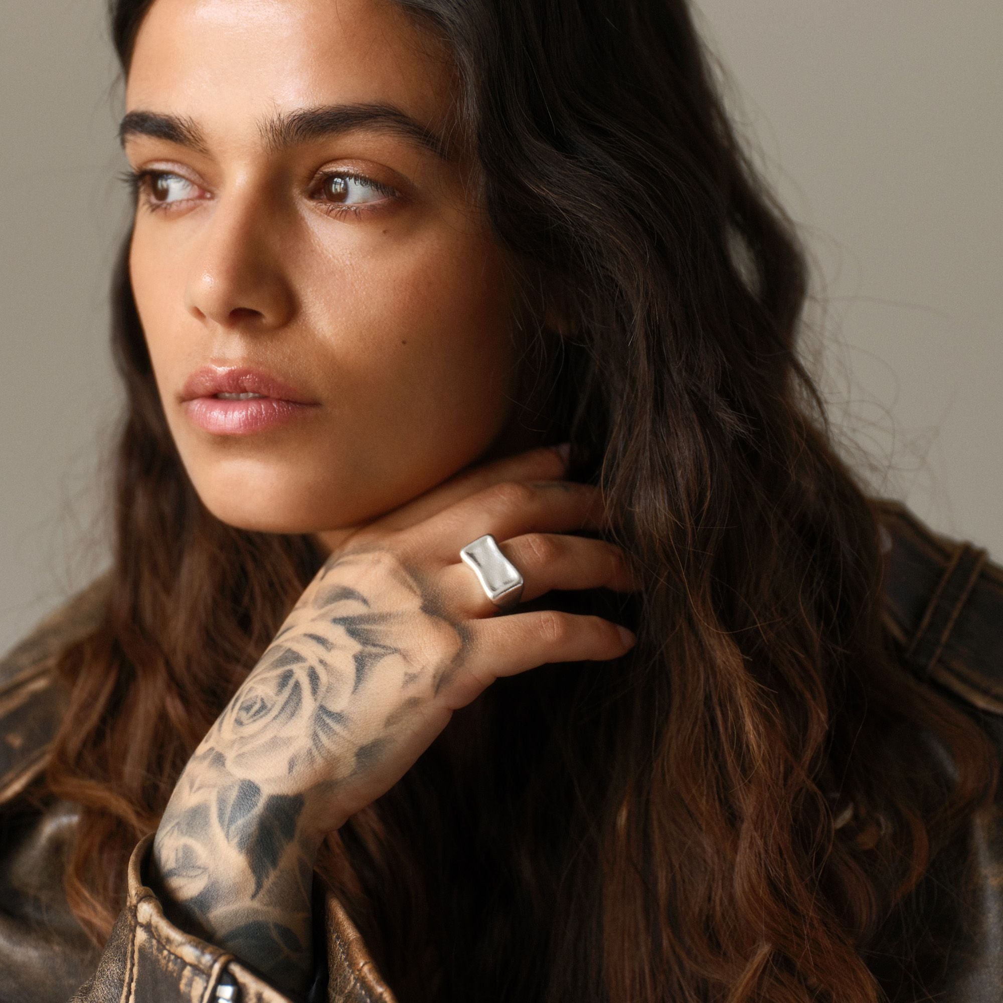 Lille Rebel Signet Ring