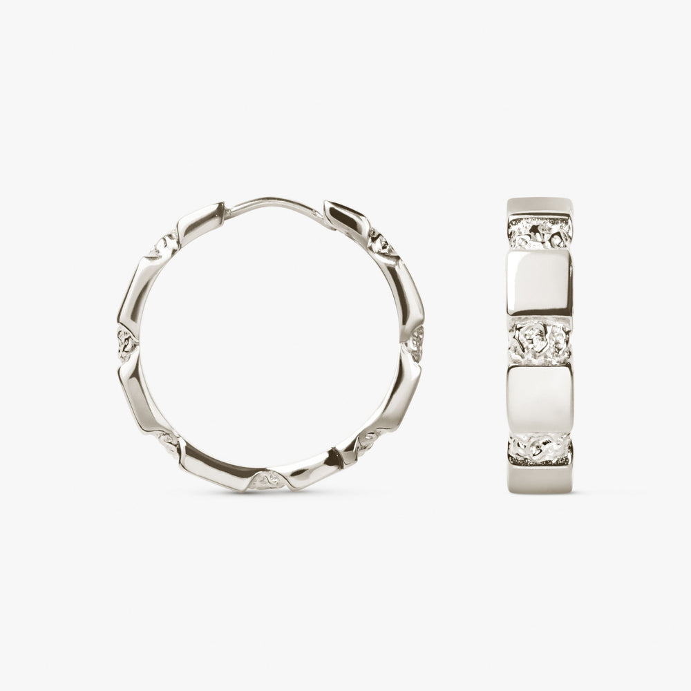 Store Reflect Hoops